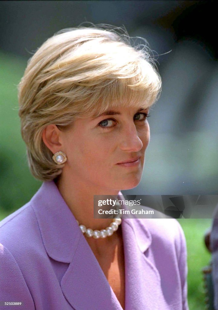 Diana In Washington