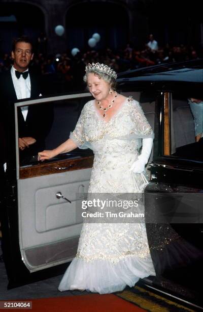 The Queen Mother Arriving, By Car, At The Royal Opera House For Her 8oth Birthday Celebration. She Is Wearing A Full Length Evening Dress In White...