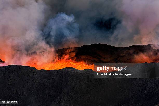 volcano eruption, holuhraun, bardarbunga, iceland - iceland lava stock pictures, royalty-free photos & images