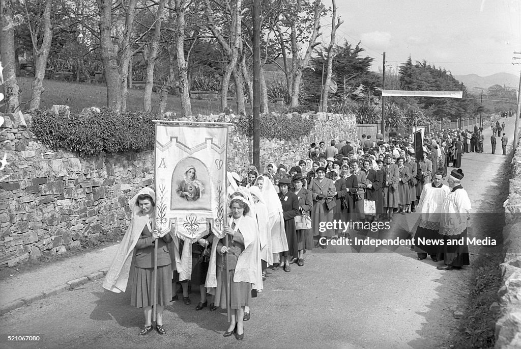 Rosary crusade Cliftden 1954