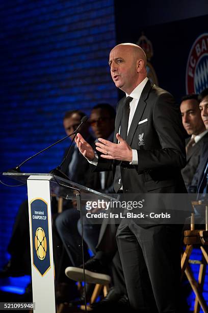 Gary McAllister of Liverpool FC addresses the crowd which including legends Mauro Tassotti of AC Milan, Emilio Butragueno of Real Madrid, Youri...