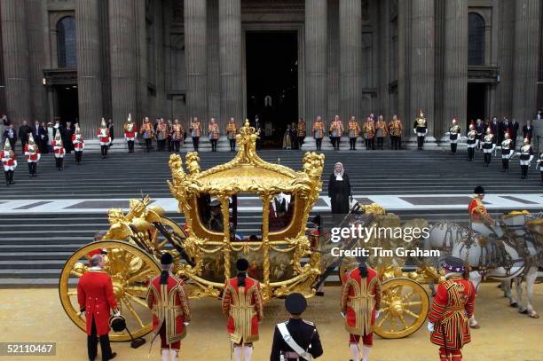 Queen Elizabeth Ll And Prince Philip Arriving At St Paul's Cathedral In The Gold State Coach Which Was Built In 1762 By King George Ll To Attend A...