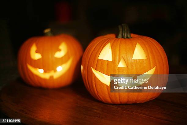 halloween pumpkins - happy halloween stock pictures, royalty-free photos & images