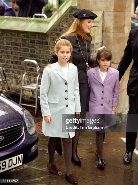The Duchess Of York Arriving With Her Daughters, Princess Beatrice And Princess Eugenie, For The Memorial Service For Susan Barrantes At St Paul's...