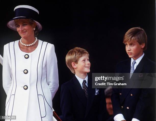 Princess Diana With Prince Harry & Prince William At A Parade To Commemorate The 50th Anniversary Of Vj Day Designer Of Diana's Suit - Tomasz...
