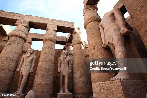 temple of karnak - temples of karnak stock pictures, royalty-free photos & images