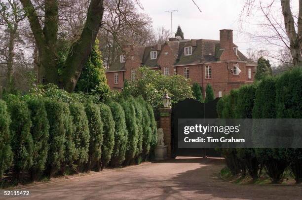 Kingsbourne, the former home of Sarah, Duchess of York, on the Wentworth Estate, near Ascot, Surrey, 17th April 1996.