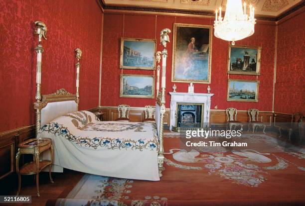 Interiors Of Windor Castle - The Kings State Bedchamber