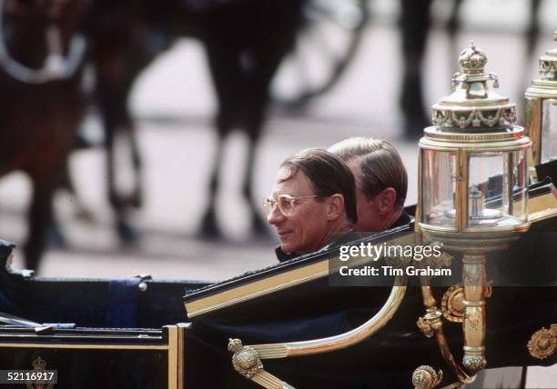 Sir Robert Fellowes,private Secretary To Hm Queen Elizabeth Circa 1990s