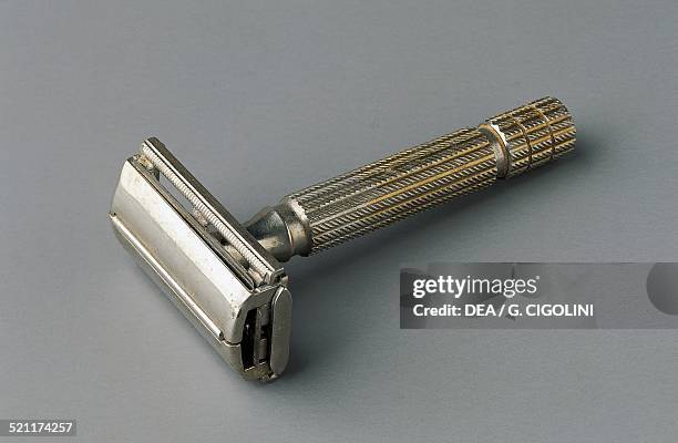 First Century Razor 482 Old Fashioned Razor Blade Stock Photos, High-Res Pictures, and ...