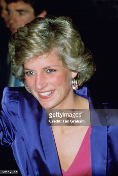 Princess Diana 1985 Melbourne Photos and Premium High Res Pictures ...