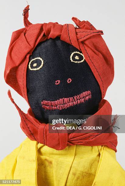 Black Topsy Turvy, rag doll with folk clothes height 33 cm. United States of America, 20th century. United States