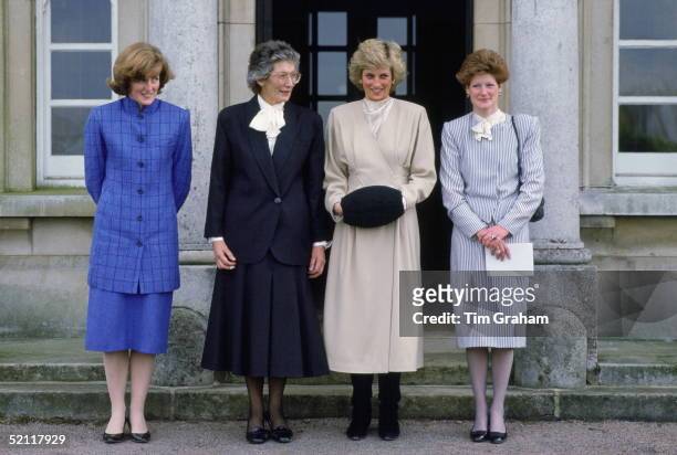 Princess Diana With Her Sisters, Lady Jane Fellows And Lady Sarah Mccorquodale, Meeting The Headmistress Of West Heath School