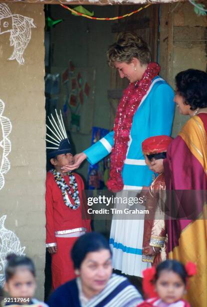 Princess Diana Visiting The Tamana Special Needs Nursery School In Delhi, India.