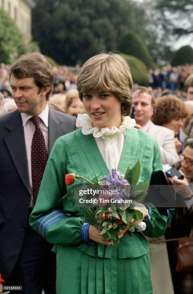Lady Diana Spencer On A Walkabout At Broadlands, The Former Home Of ...