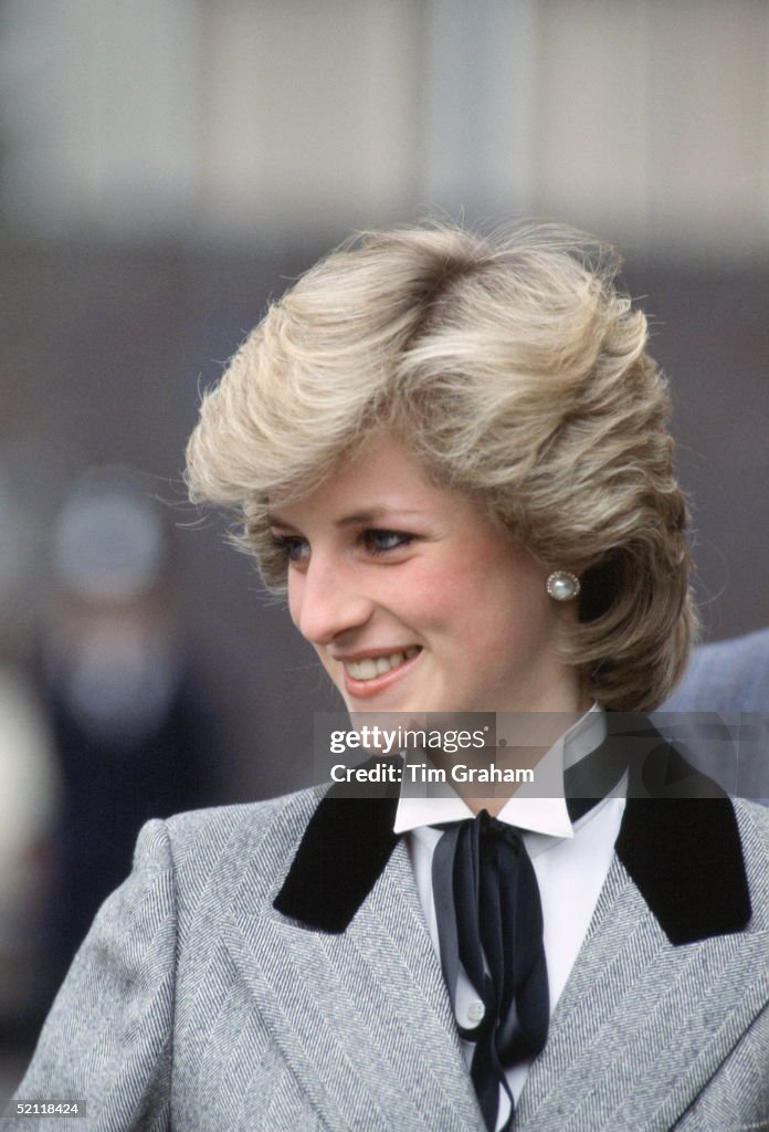 Princess Diana Wearing Traditional Teddy Boy Outfit Of Herringbone ...