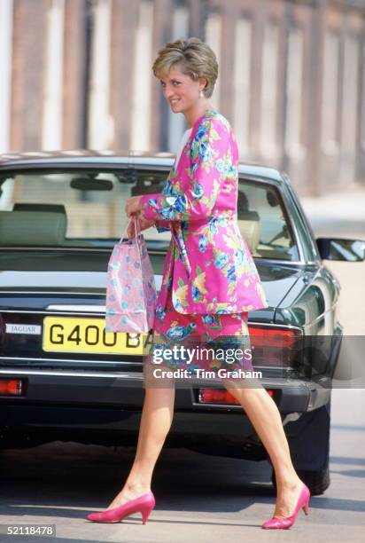 Princess Diana Arriving At Clarence House