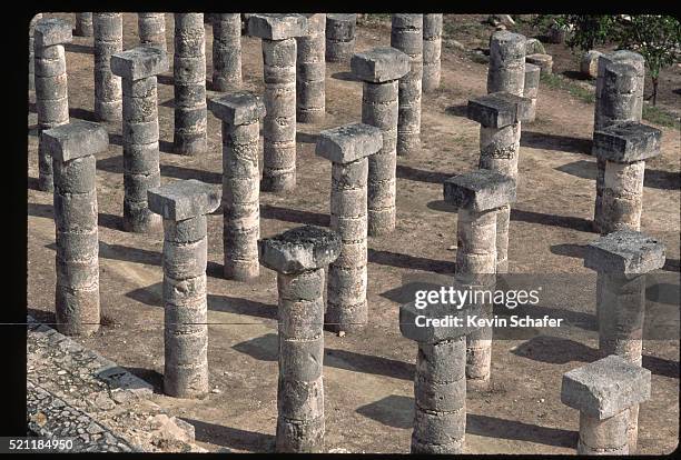 100 Group Of Thousand Columns Stock Photos, High-Res Pictures, and ...