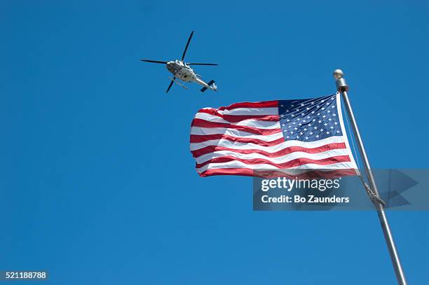 helicopter and flag - special forces ストックフォトと画像