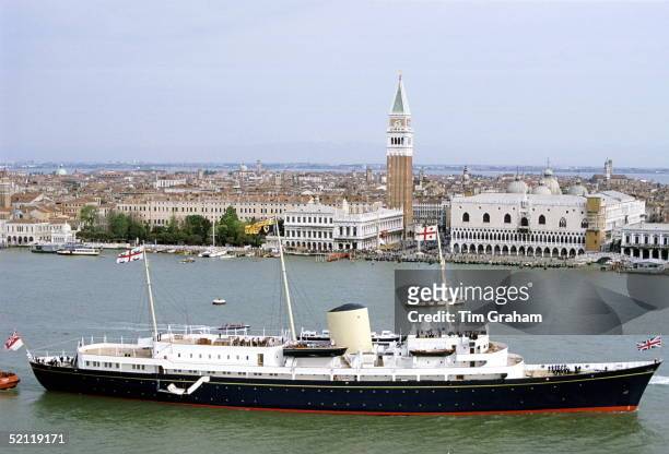 Hmy Britannia Arriving In Venice, Italy