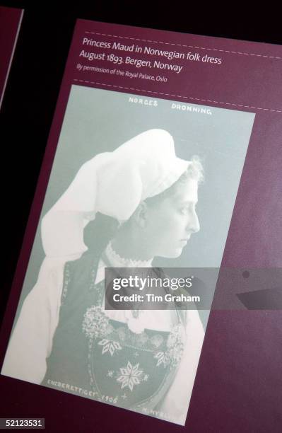 Photograph of Queen Maud on display at the 'Style and Splendour Queen Maud of Norway's Wardrobe 1896-1938' exhibition at the Victoria and Albert...