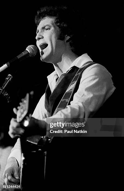 American Country musician Larry Gatlin performs onstage at the Ivanhoe Theater, Chicago, Illinois, January 29, 1978.