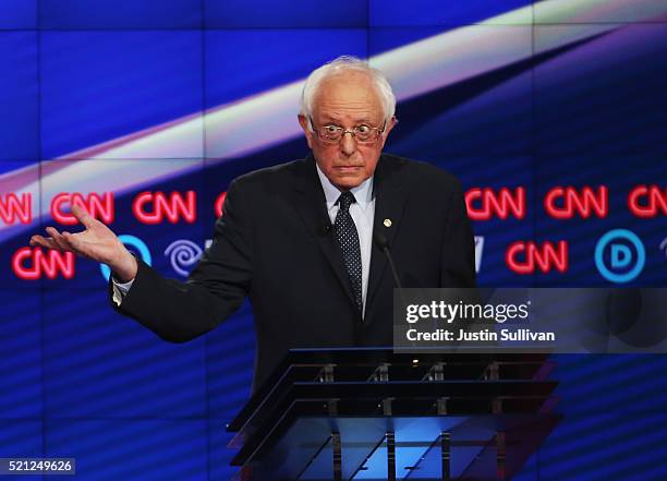 Democratic Presidential candidate Sen. Bernie Sanders debates Hillary Clinton during the CNN Democratic Presidential Primary Debate at the Duggal...