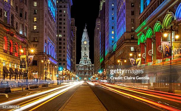 broad street philadelphia - filadelfia pensilvania fotografías e imágenes de stock