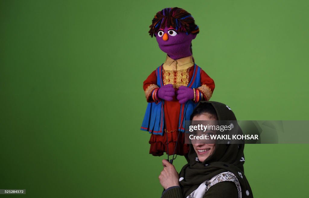 AFGHANISTAN-SESAME-STREET-WOMEN-RIGHTS-ENTERTAINMENT