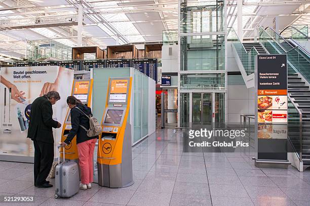 munich - frantz josef strauss airport - munich airport stock pictures, royalty-free photos & images