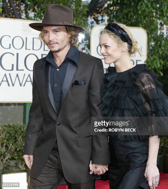 Beverly Hills, United States: FILES - Picture taken 25 January 2004 US actor Johnny Depp and his French wife singer and actress Vanessa Paradis...
