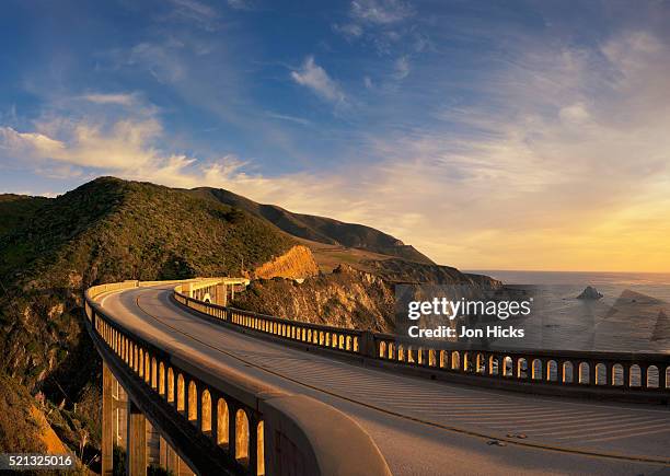 bixby bridge at sunset. - bixby bridge stock-fotos und bilder