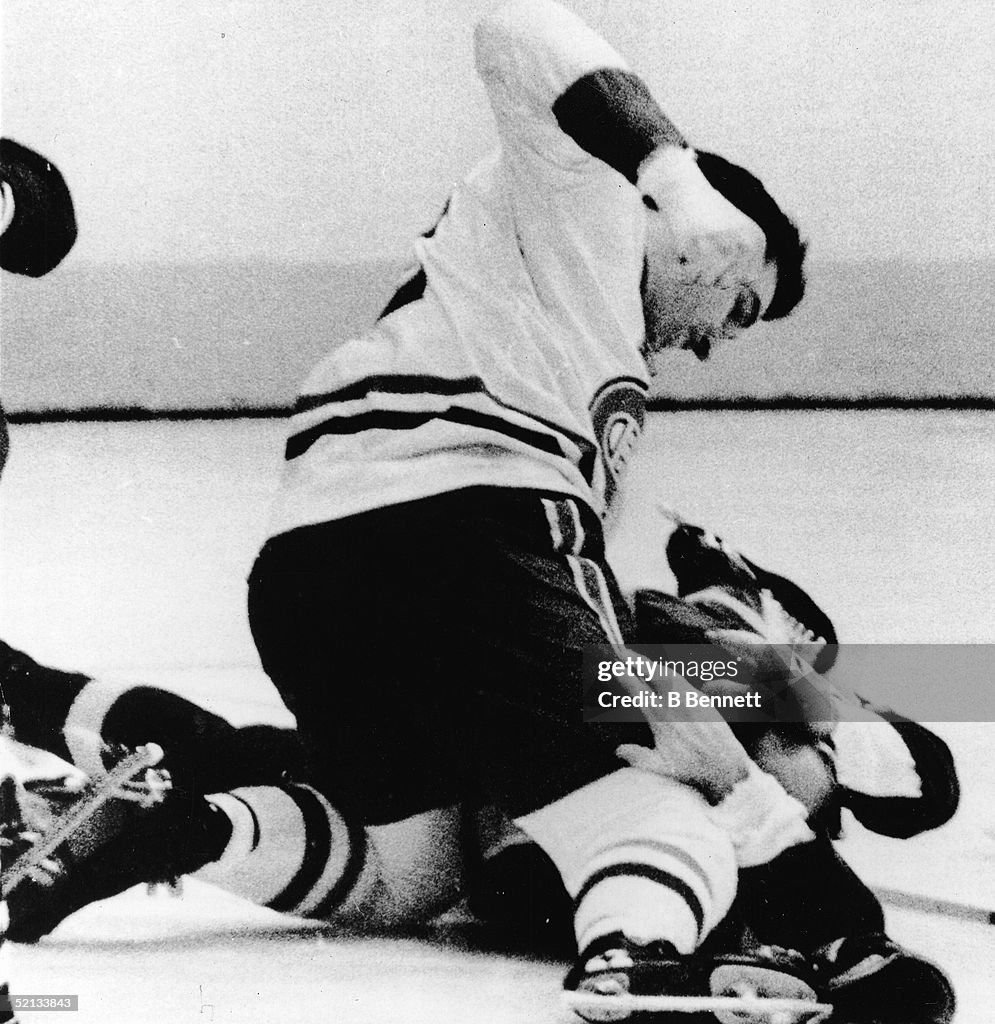 Canadiens' Ferguson Punches Downed King During Brawl