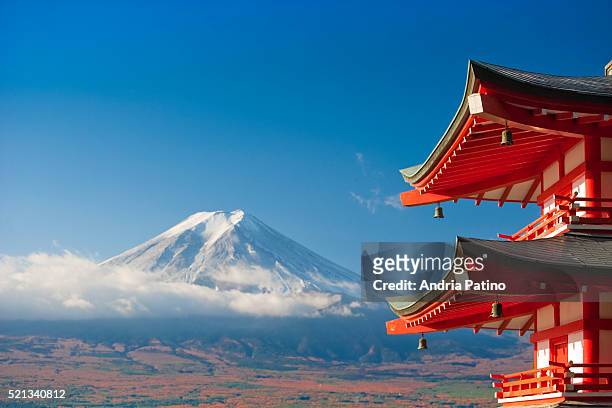 pagoda overlooking mount fuji, japan - japanese pagoda bildbanksfoton och bilder