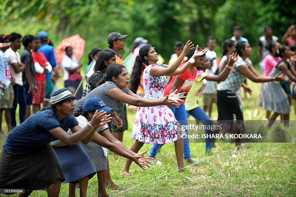 SRI-LANKA-FESTIVAL-NEW-YEAR
