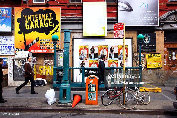 williamsburg, people walkin on the sidewalk - williamsburg stock pictures, royalty-free photos & images