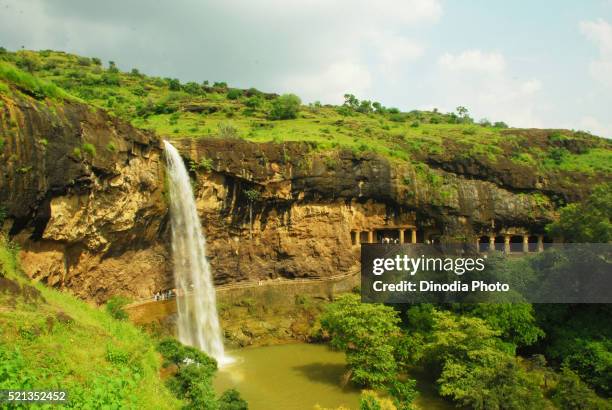 waterfall ellora caves, aurangabad, maharashtra, india, asia - ellora stock-fotos und bilder