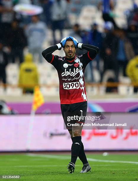 Sosha Makani of Perspolis celebrates after the third goal during the Iran Pro League match between Esteghlal and Perspolis at Azadi Stadium on April...