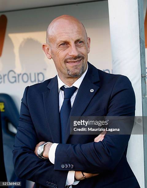 Head coach of Spezia Domenico Di Carlo looks on during the Serie B match between FC Crotone and AC Spezia at Stadio Comunale Ezio Scida on April 15,...