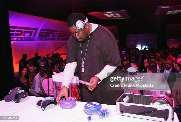Rapper Biz Markie DJ's at the ESPN The Magazine Party hosted by Alicia Keys at The Next House, February 4, 2005 in Jacksonville, Florida. .
