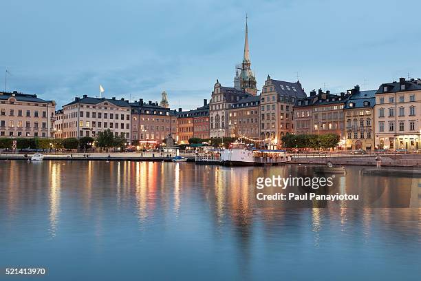 gamla stan at dusk. stockholm, sweden - stockholm landmark stock pictures, royalty-free photos & images