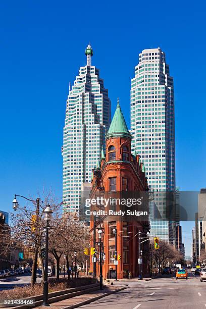 Bce Building Bce Tower Photos and Premium High Res Pictures - Getty Images