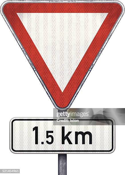 leere dreieckigen schild mit 1,5 kilometer weiter in gefahr - light meter stock-grafiken, -clipart, -cartoons und -symbole