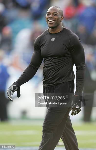 Wide receiver Terrell Owens of the Philadelphia Eagles warms up on the field before the start of Superbowl XXXIX against the New England Patriots at...