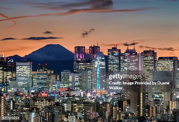 tokyo urban glow - shinjuku stock pictures, royalty-free photos & images