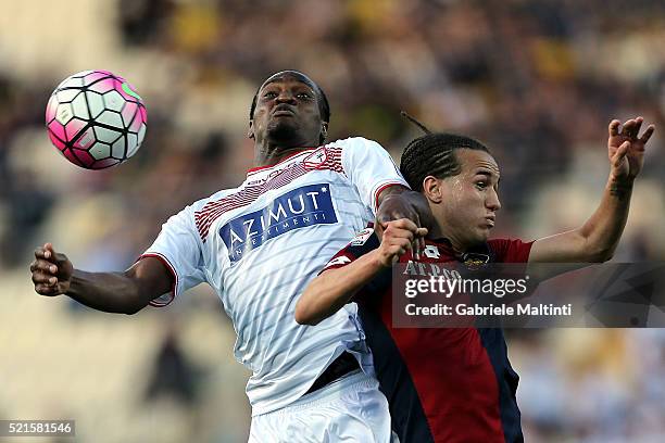 Jerry Mbagoku of Carpi FC in action against Diego Laxalt of Genoa CFC during the Serie A match between Carpi FC and Genoa CFC at Alberto Braglia...