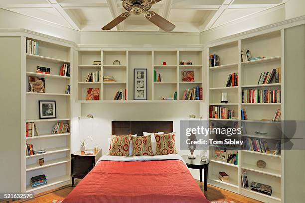 bedroom nook - nook architecture stockfoto's en -beelden