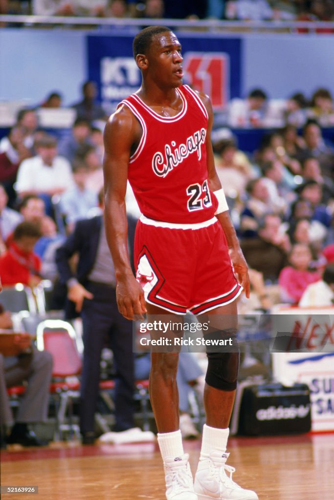 Chicago Bulls v Los Angeles Clippers