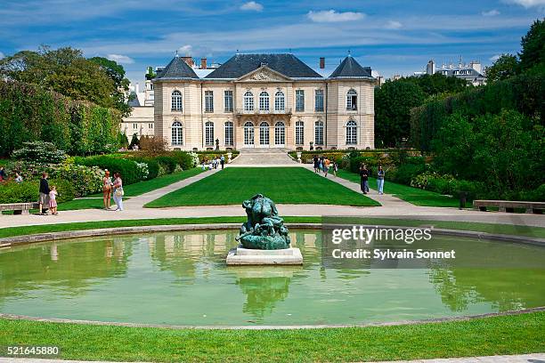 musee auguste rodin in paris - museu rodin paris - fotografias e filmes do acervo