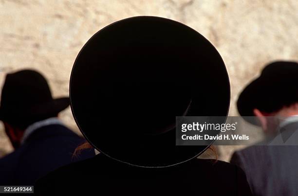 orthodox jew wearing hat - orthodox jew stock pictures, royalty-free photos & images